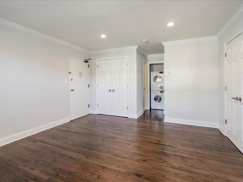 Gallery Photo 24